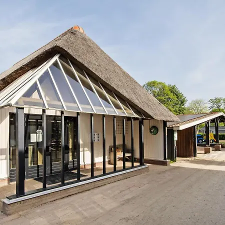Lessenaar 22 | 6 Persoons In * Zennewijnen