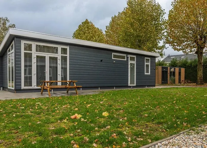 Lessenaar 22 I 6 Persoons De Betuwe Holiday home *